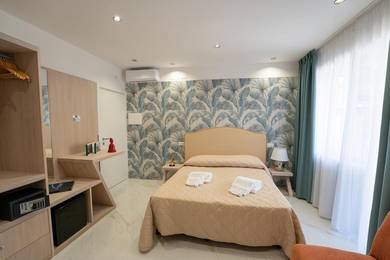 P.C. Boutique H. Vesuvius, Napoli Centro, By Clapa Group Hotel ภายนอก รูปภาพ