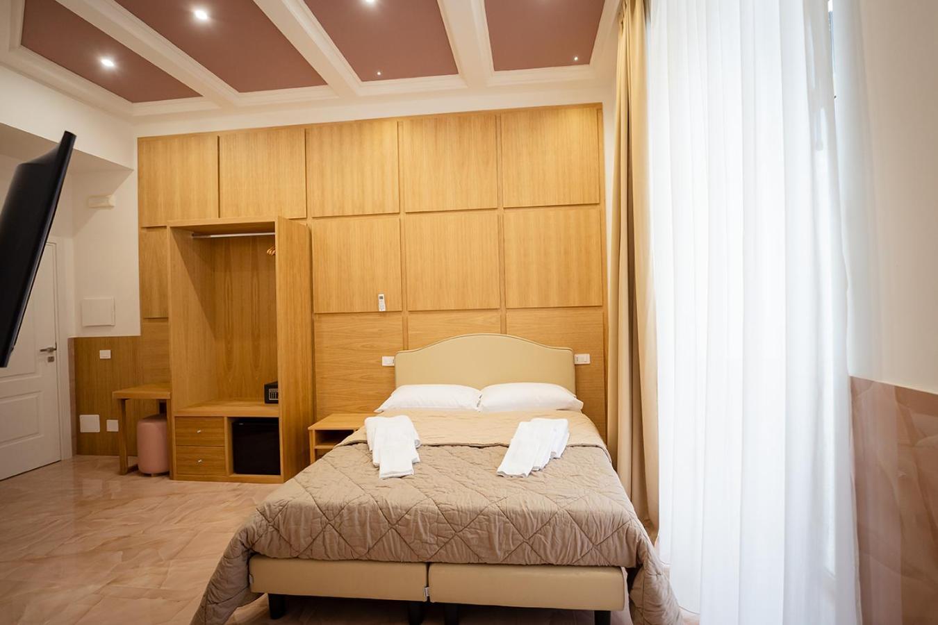 P.C. Boutique H. Vesuvius, Napoli Centro, By Clapa Group Hotel ภายนอก รูปภาพ