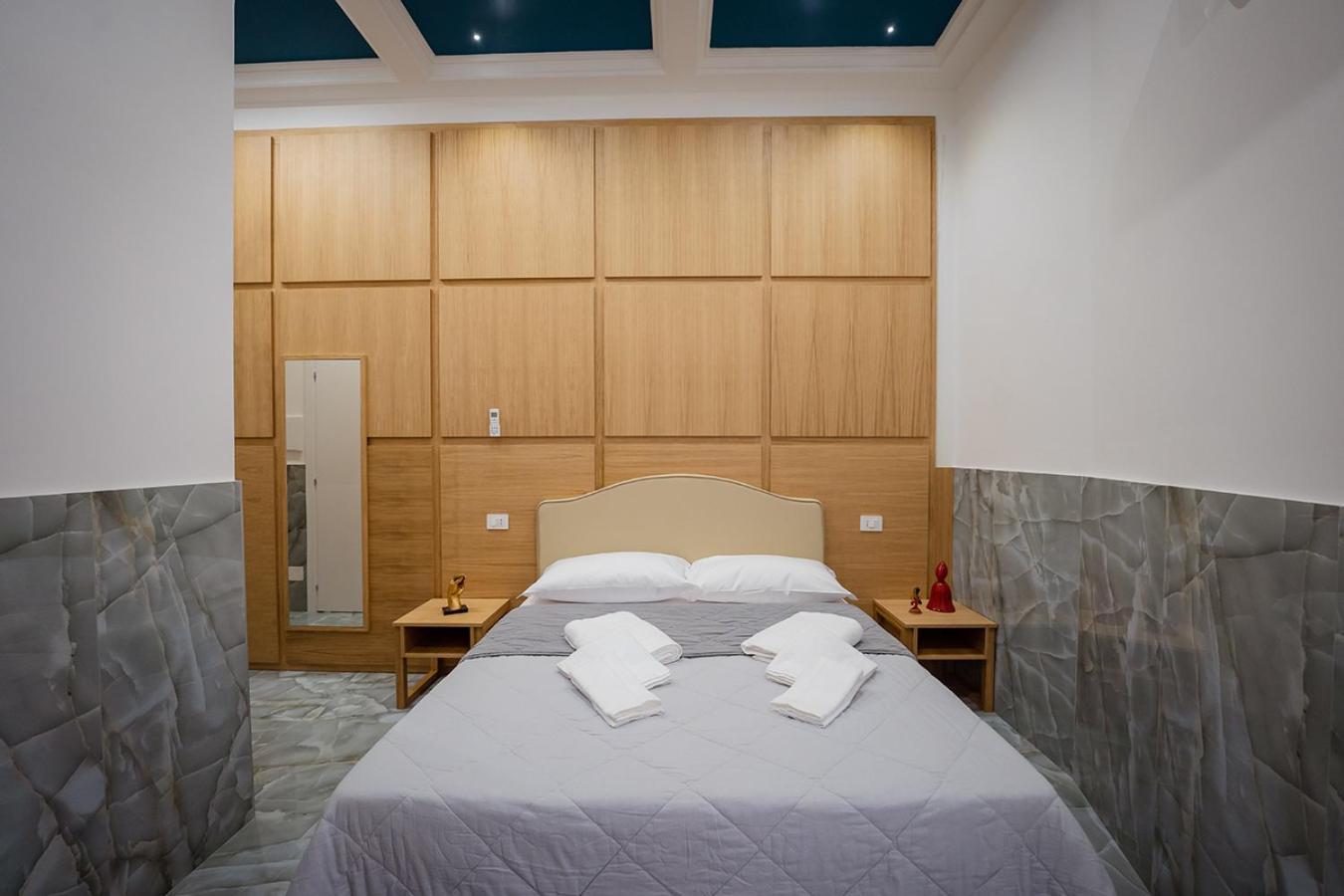 P.C. Boutique H. Vesuvius, Napoli Centro, By Clapa Group Hotel ภายนอก รูปภาพ